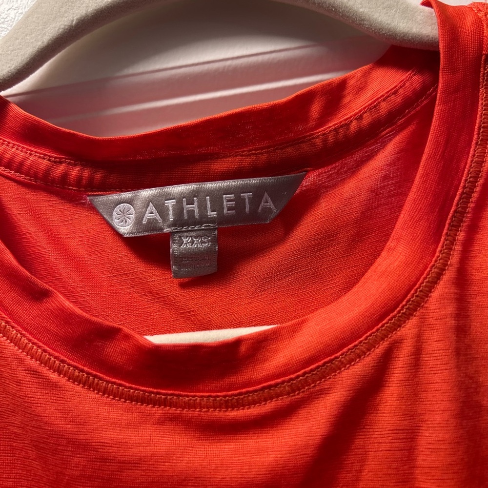 Athleta tank